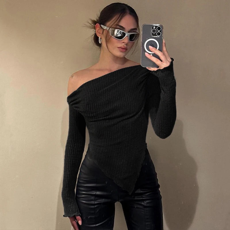 Autumn Winter New T-shirt Women Sexy Black Skew Collar Tees Fashion Long Sleeves Asymmetrical Lady Elegant Versatile Clothing